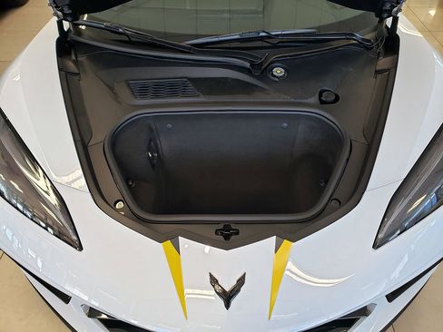 Used 2023 Chevrolet Corvette Stingray Coupe w/ 1LT RWD image 24