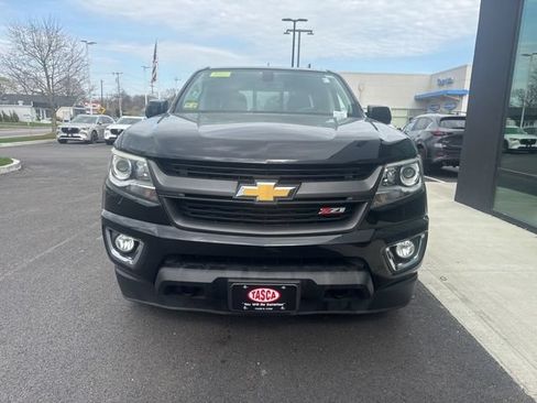 Used 2017 Chevrolet Colorado Z71 AWD/4WD image 6