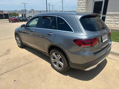 Used 2021 Mercedes-Benz GLC 300 image 11