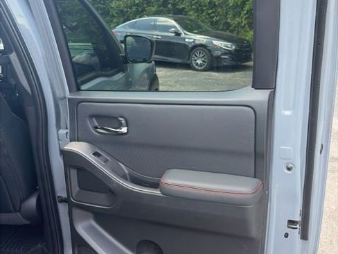 Used 2024 Nissan Frontier PRO-4X w/ Pro Premium Package AWD/4WD image 24