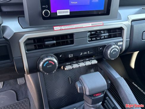New 2026 Toyota Tacoma TRD Off-Road AWD/4WD image 18