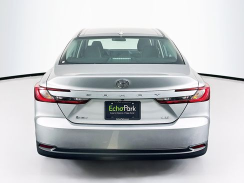 Used 2025 Toyota Camry LE FWD image 7