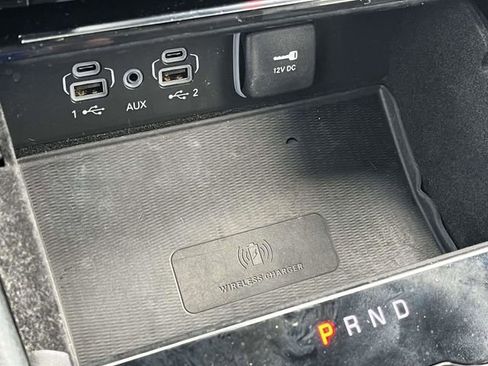 Used 2022 Jeep Grand Cherokee L Laredo w/ Luxury Tech Group I AWD/4WD image 33