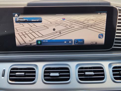 Certified 2025 Mercedes-Benz GLS 450 4MATIC image 10