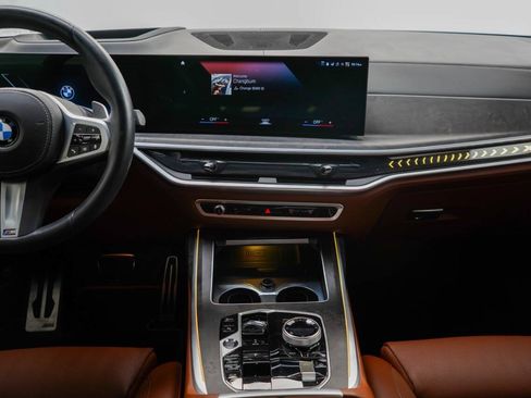 Used 2023 BMW X7 xDrive40i w/ Executive Package AWD/4WD image 37