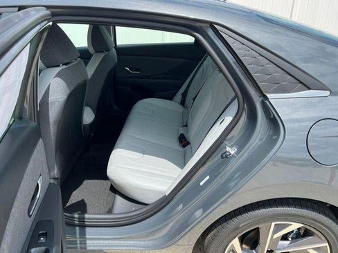 New 2026 Hyundai Elantra Limited FWD image 82