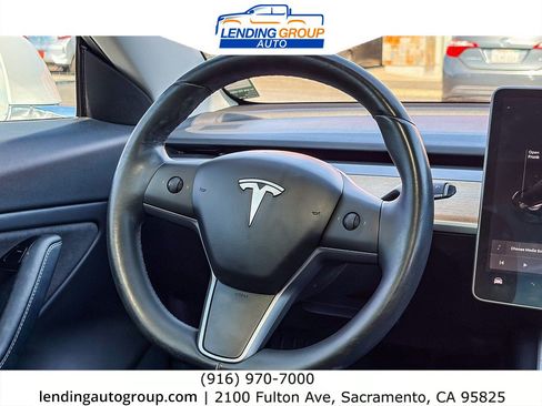 Used 2019 Tesla Model 3 Standard Range RWD image 14