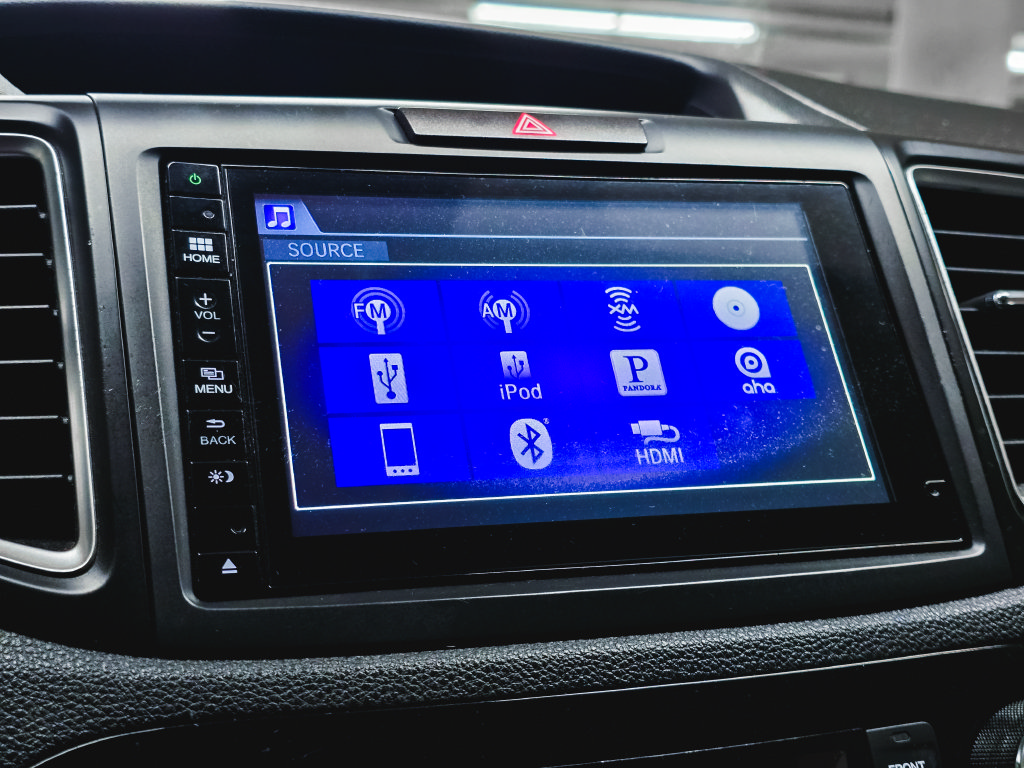 Used 2016 Honda CR-V Touring image 26
