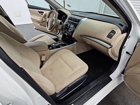 Used 2015 Nissan Altima 2.5 S w/ Power Driver Seat Package image 26