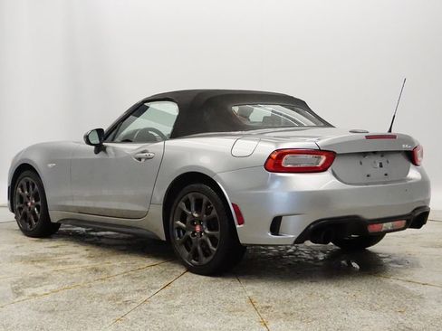 Used 2017 FIAT 124 Spider Abarth image 3