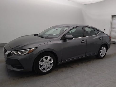Used 2022 Nissan Sentra S image 2