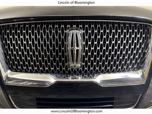 Used 2022 Lincoln Navigator 4WD image 12
