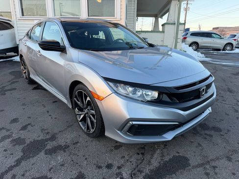 Used 2019 Honda Civic Sport image 5
