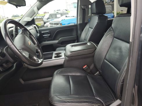 Used 2018 Chevrolet Silverado 1500 LT w/ All Star Edition AWD/4WD image 17