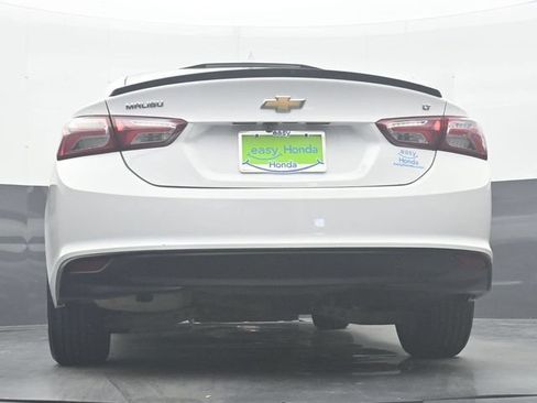 Used 2020 Chevrolet Malibu LT FWD image 32