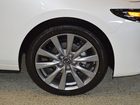 New 2026 MAZDA MAZDA3 2.5 S Sedan w/ Preferred Pkg image 9