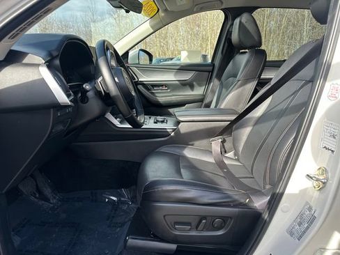 Used 2024 MAZDA CX-90 3.3 Turbo w/ Preferred Plus AWD/4WD image 25