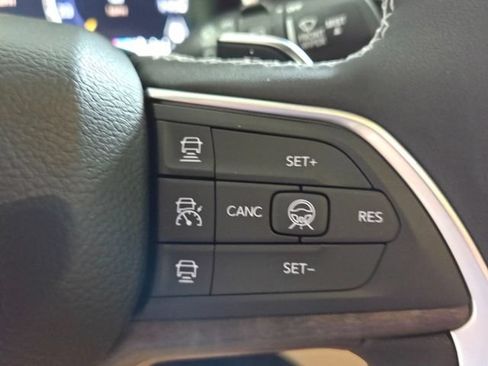 New 2026 Jeep Grand Cherokee L Limited w/ Limited Altitude Package RWD image 27