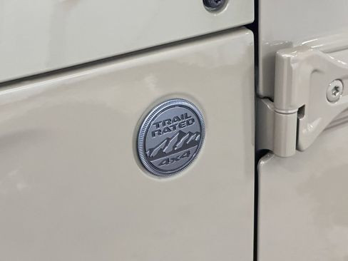 New 2026 Jeep Gladiator Sport image 14