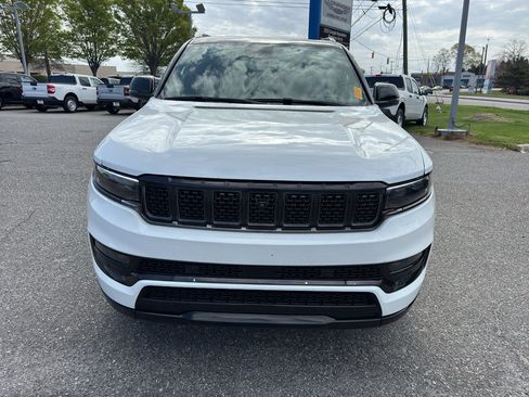 Used 2024 Jeep Grand Wagoneer L Series II w/ Quick Order Packagew 28T image 2