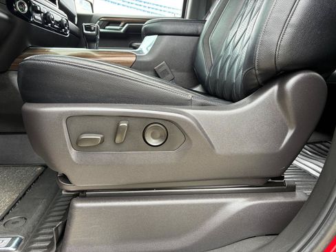 Used 2024 Chevrolet Silverado 1500 RST w/ Convenience Package II AWD/4WD image 15