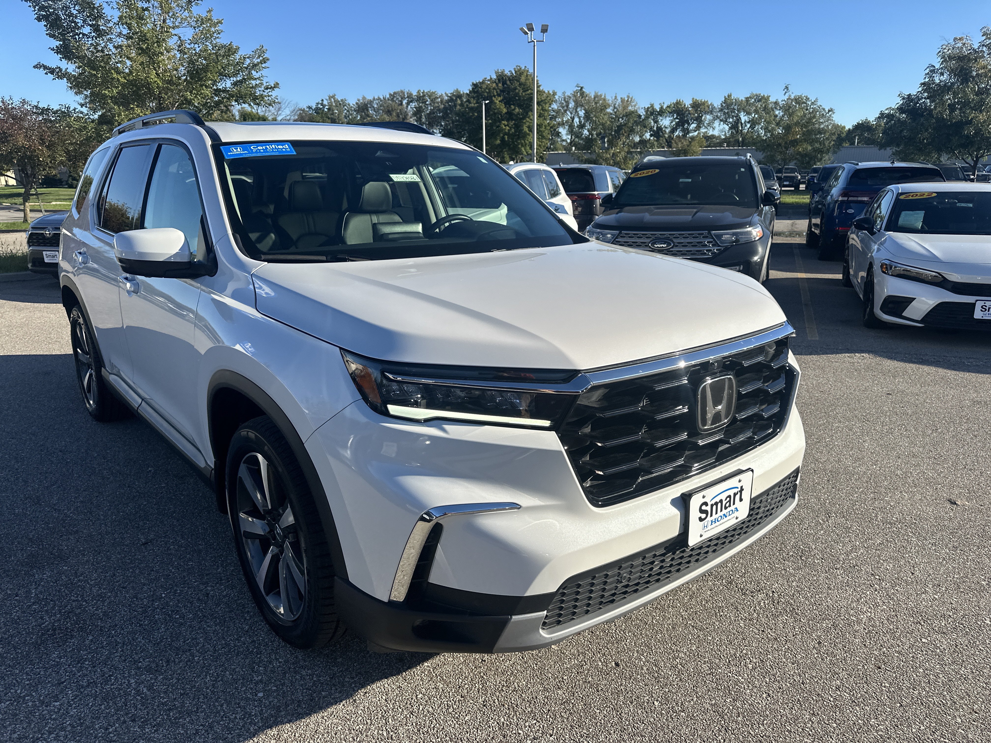 Certified 2024 Honda Pilot Elite image 2