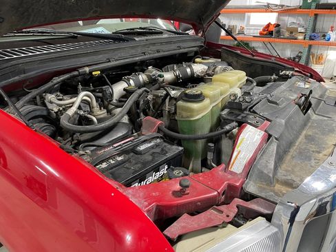 Used 2000 Ford F250 Lariat image 34