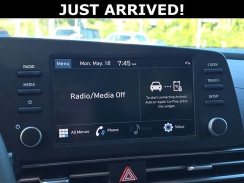 Used 2023 Hyundai Elantra SEL FWD image 15