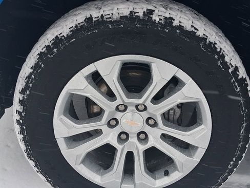 Used 2024 Chevrolet Silverado 1500 LTZ w/ Z71 Off-Road Package image 13