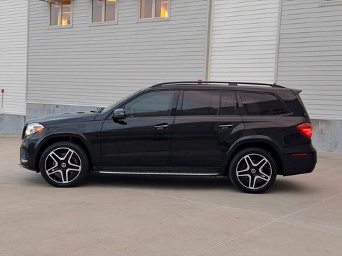 Used 2019 Mercedes-Benz GLS 550 4MATIC w/ Driver Assistance Package image 4