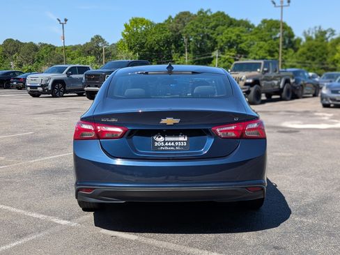 Used 2022 Chevrolet Malibu LT FWD image 8