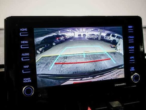 Certified 2022 Toyota Corolla Cross LE image 23