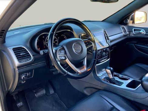 Used 2022 Jeep Grand Cherokee Limited RWD image 20