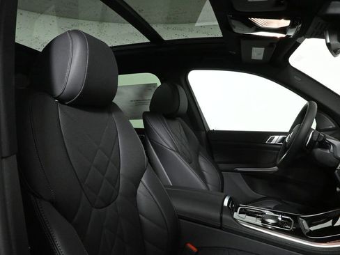 Used 2026 BMW X5 xDrive40i w/ M Sport Package image 36