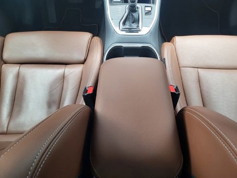 Used 2022 Subaru Outback Touring XT image 40