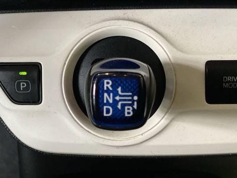 Used 2018 Toyota Prius One w/ Carpet Mat Package FWD image 22