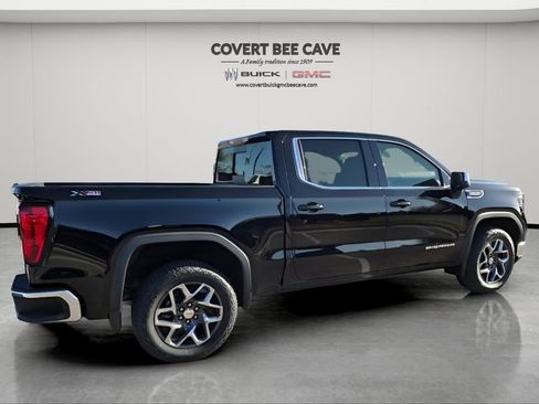 New 2026 GMC Sierra 1500 SLE image 10