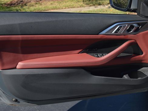 Certified 2024 BMW 430i Convertible w/ Premium Package image 21