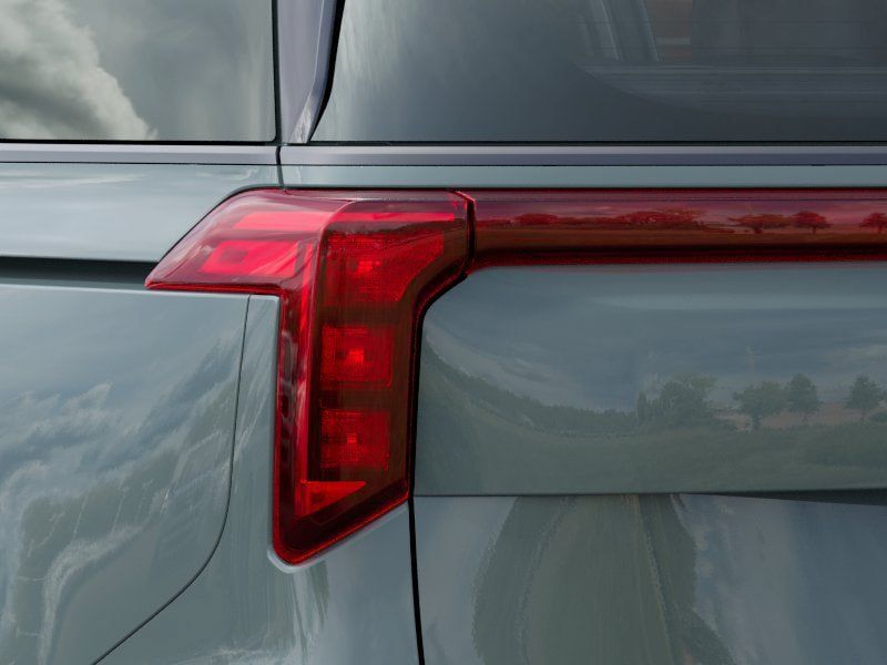 New 2027 Kia Carnival EX FWD image 11