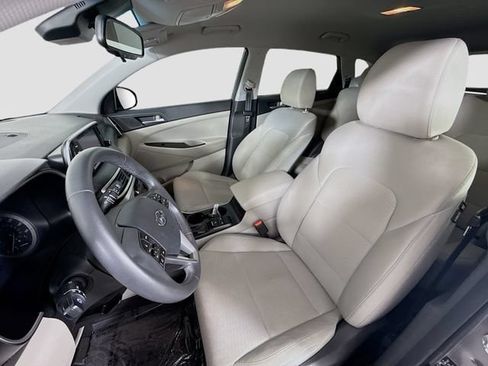 Used 2021 Hyundai Tucson SEL FWD image 20