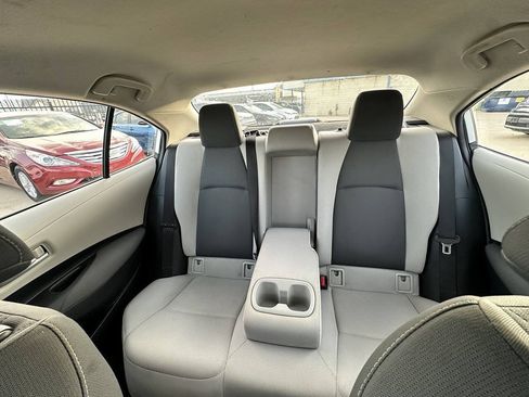 Used 2021 Toyota Corolla LE FWD image 24