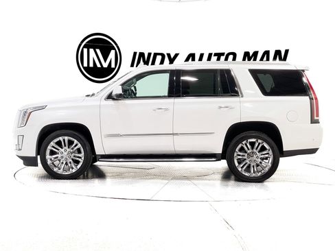 Used 2018 Cadillac Escalade Luxury w/ LPO, Radiant Package image 7