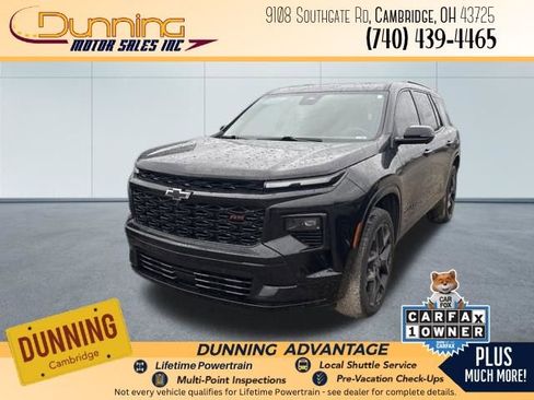 Used 2024 Chevrolet Traverse RS image 1