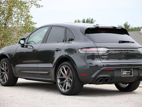 Certified 2025 Porsche Macan GTS AWD/4WD image 3