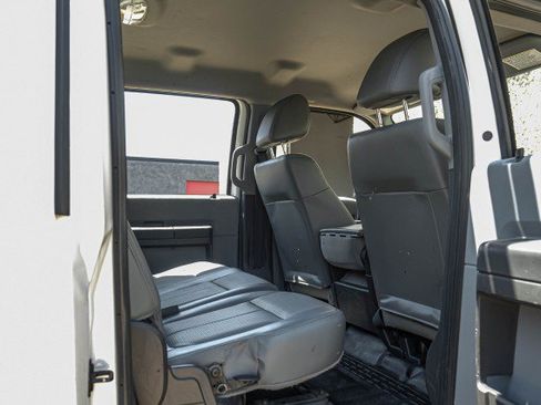 Used 2016 Ford F250 XL w/ Power Equipment Group RWD image 39