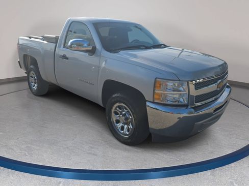 Used 2012 Chevrolet Silverado 1500 W/T w/ LS Package RWD image 3