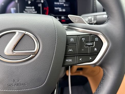 Used 2026 Lexus IS 350 F Sport RWD image 27