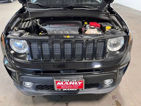 Used 2019 Jeep Renegade Altitude w/ Quick Order Package 2XM image 9