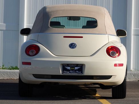 Used 2008 Volkswagen Beetle SE FWD image 15