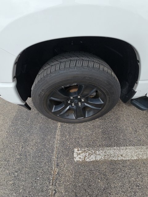 Used 2021 RAM 1500 Big Horn AWD/4WD image 3